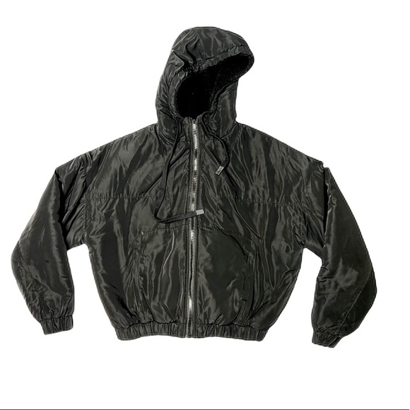 ALO Yoga Jackets & Blazers - ALO Yoga Sleek Jacket